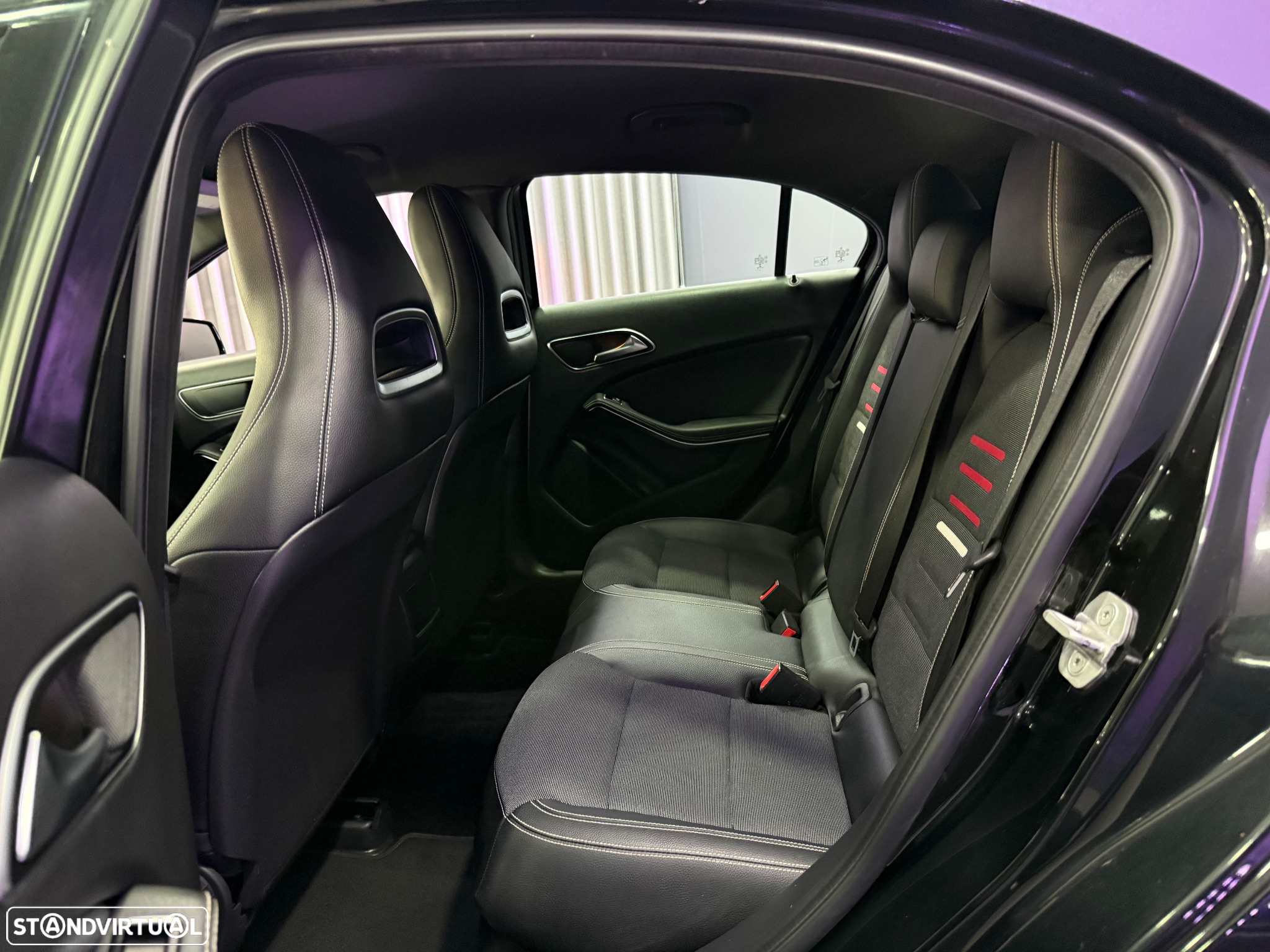 Mercedes-Benz A 180 d BlueEFFICIENCY Edition Style - 19