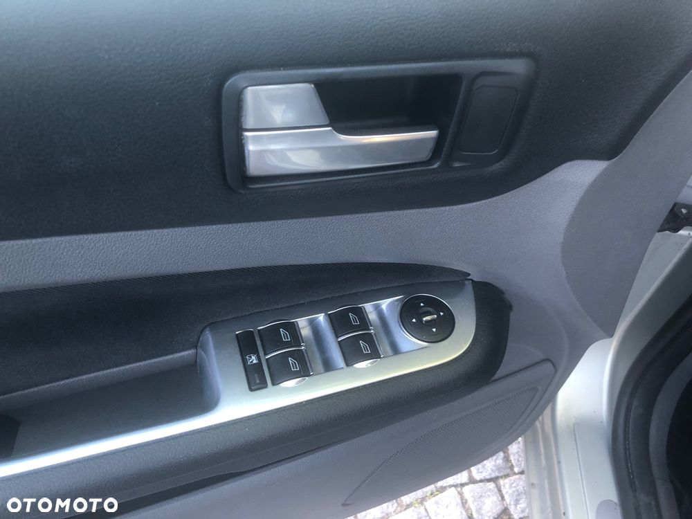 Ford Focus 1.8 FF Platinium X - 23