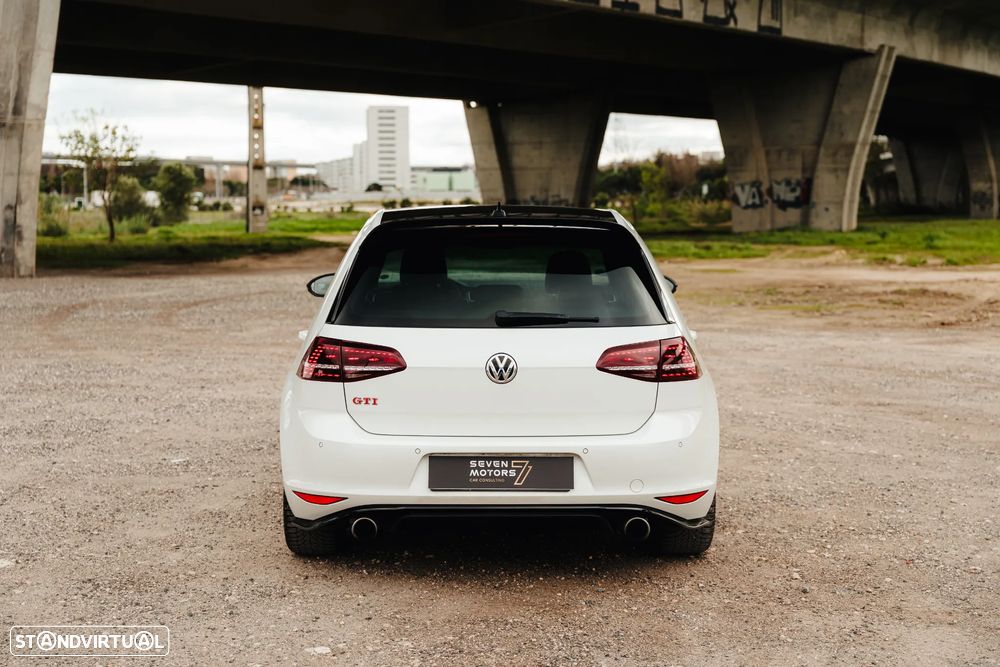 VW Golf GTI Clubsport DSG - 13
