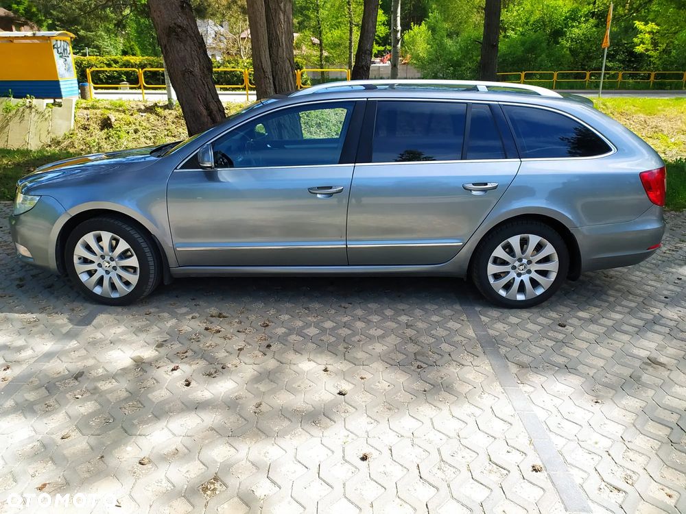 Skoda Superb 2.0 TDI DSG Comfort - 1