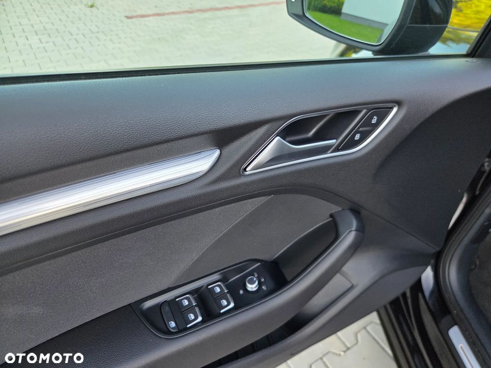 Audi A3 Sportback 40 TFSI Quattro Sport S tronic - 11