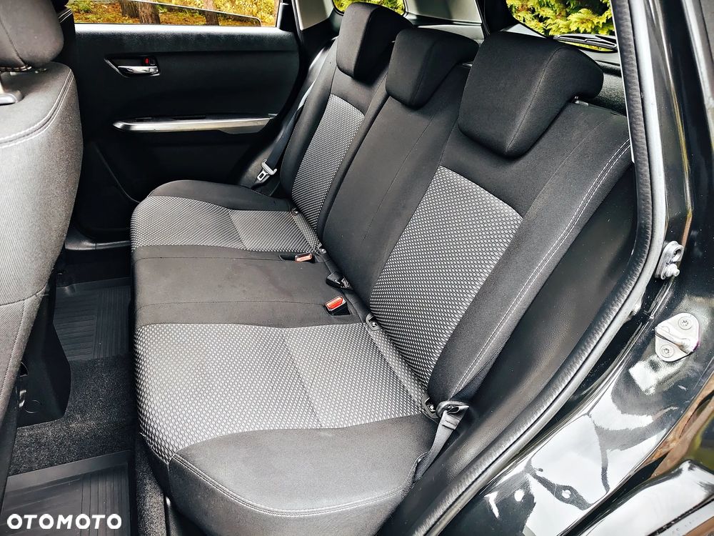 Suzuki Vitara 1.4 Boosterjet Allgrip Comfort+ - 25