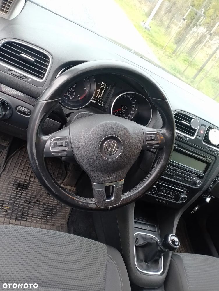 Volkswagen Golf - 9