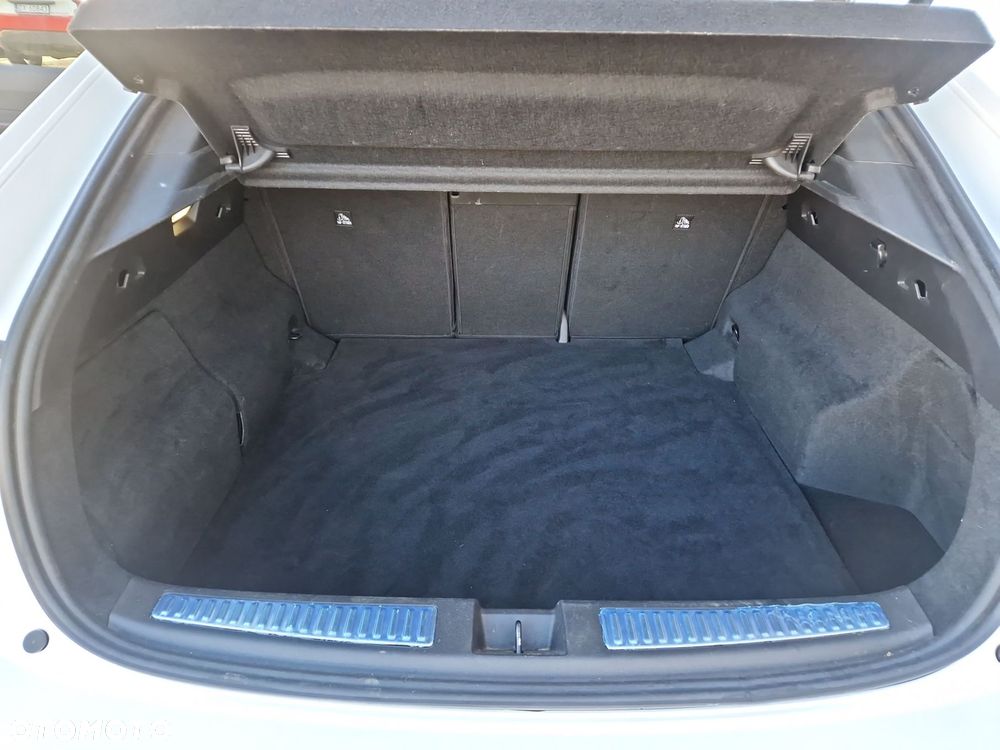 Renault Rafale 1.2 E-Tech PHEV 4x4 300 atelier Alpine MMT - 17