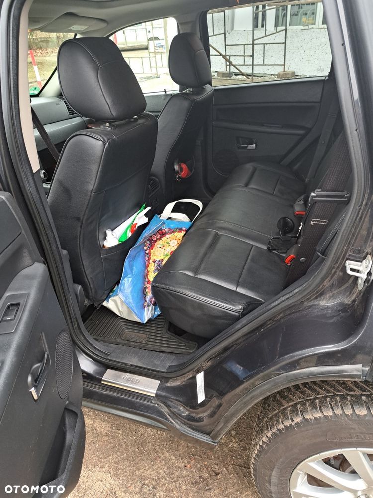 Jeep Grand Cherokee - 6