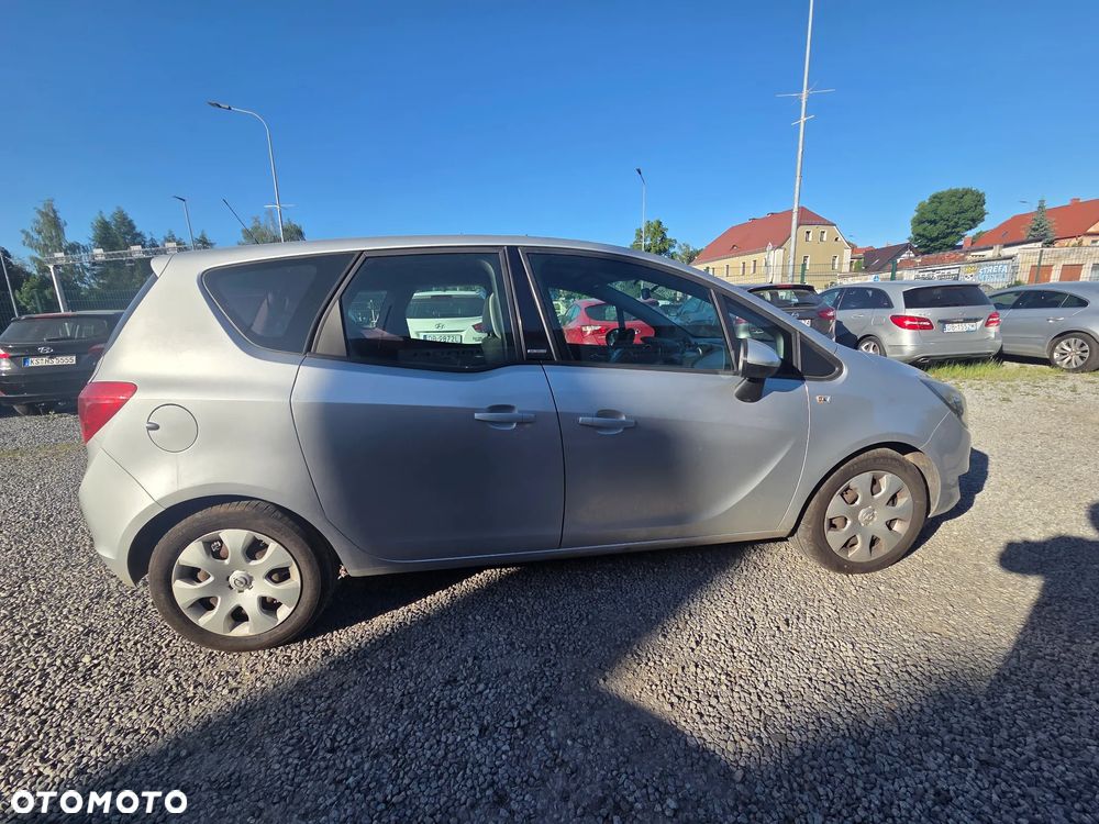 Opel Meriva 1.6 CDTI Design Edition S&S - 2