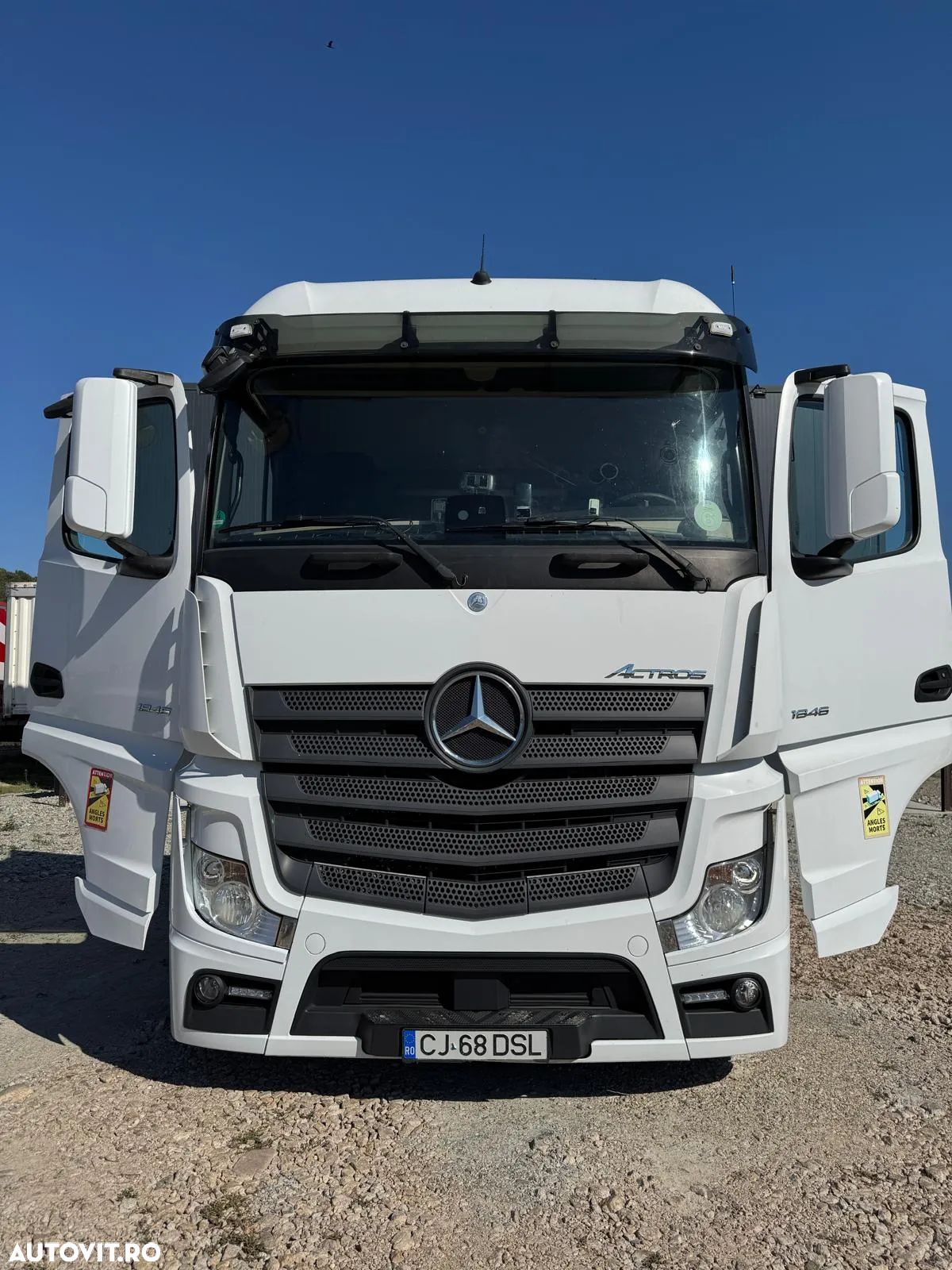 Mercedes-Benz ACTROS - 1