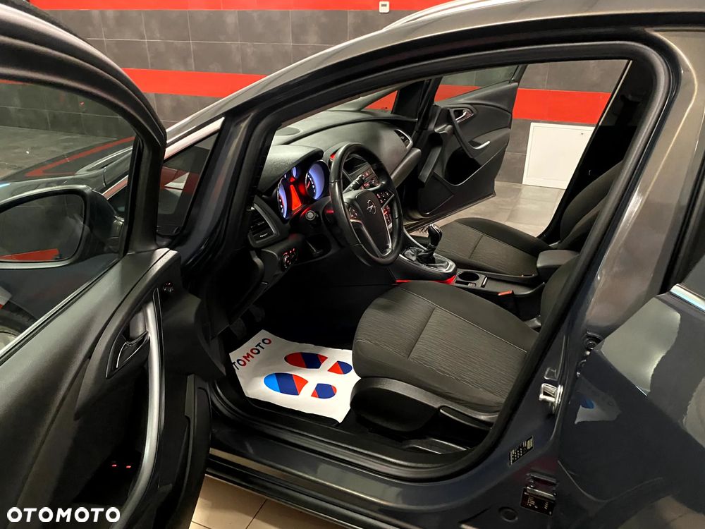 Opel Astra 1.4 T Sport S&S EU6 - 14