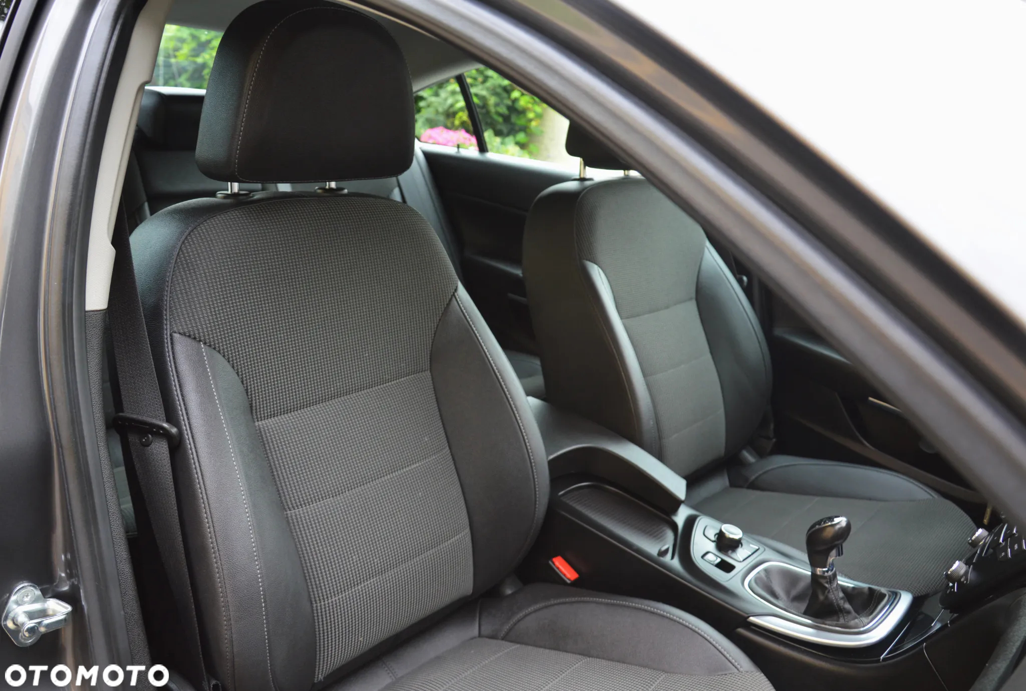 Opel Insignia 1.8 Cosmo - 34
