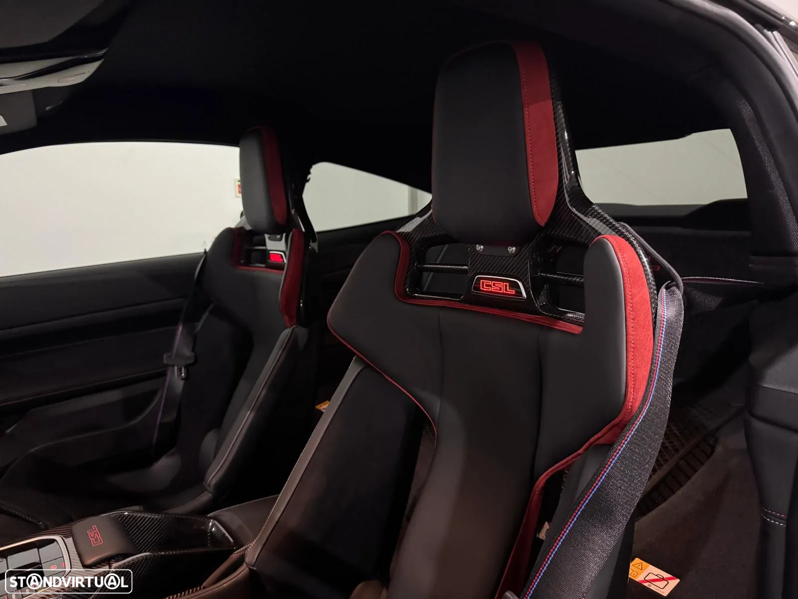 BMW M4 CSL - 40