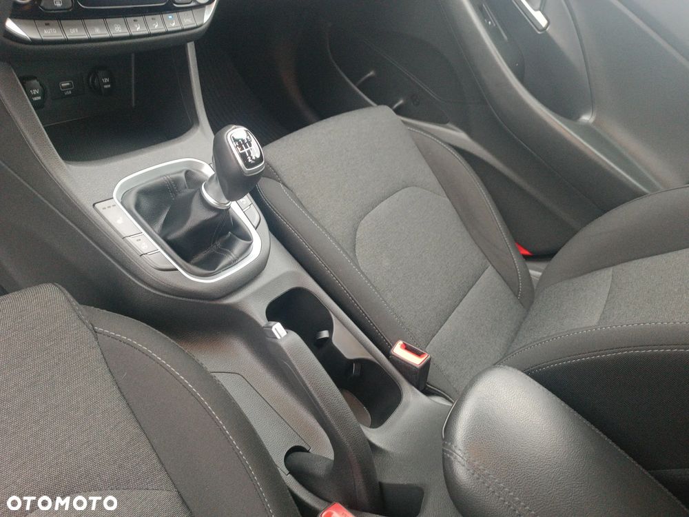 Hyundai i30 1.5 DPI Comfort - 15