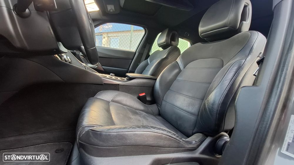 Citroën DS5 e-HDi 110 EGS6 SoChic - 22