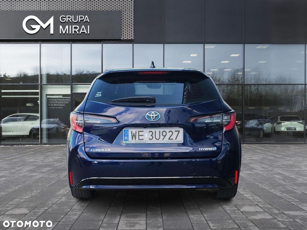 Toyota Corolla - 4
