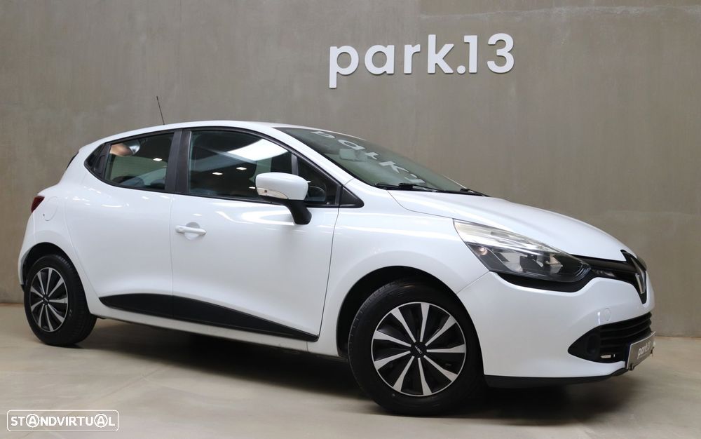 Renault Clio 1.2 16V Confort - 2