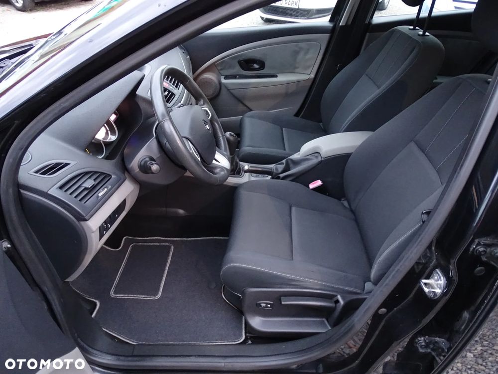 Renault Megane 1.6 16V 100 TomTom Edition - 23