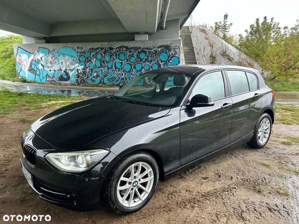 BMW Seria 1 120d Sport Line - 3