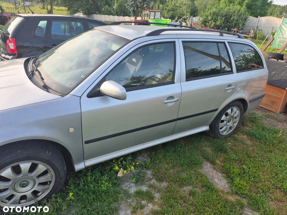 Skoda Octavia - 2