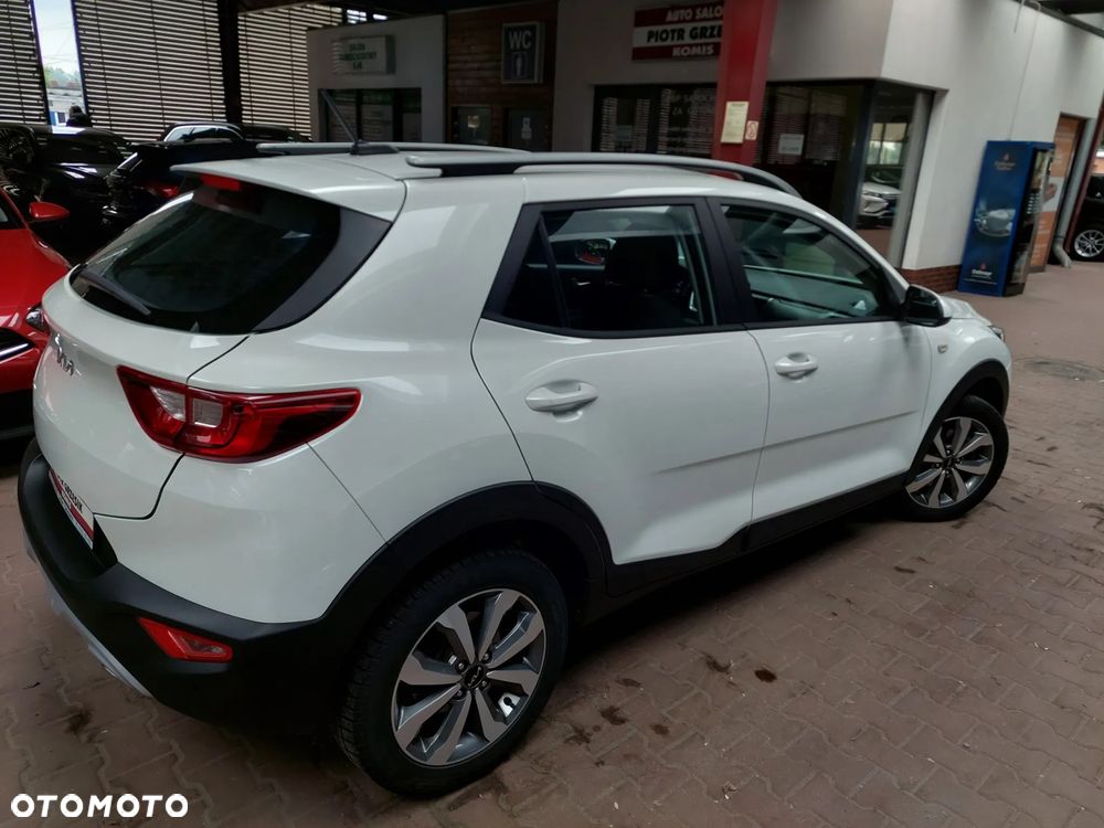 Kia Stonic 1.0 T-GDI M - 12