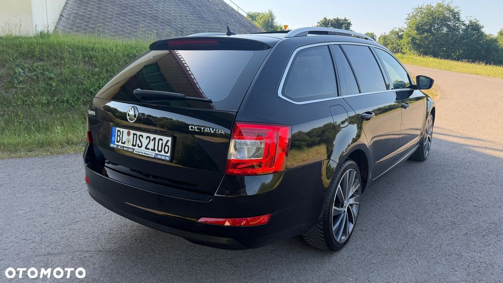 Skoda Octavia 2.0 TDI DSG Clever - 10