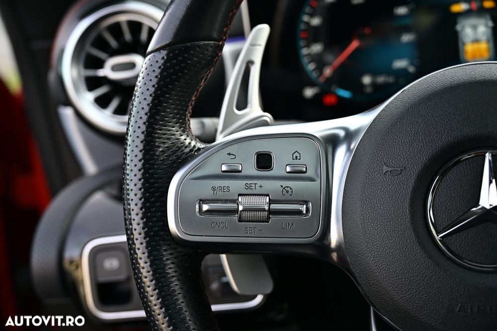 Mercedes-Benz CLA 180 7G-DCT Edition AMG Line - 38