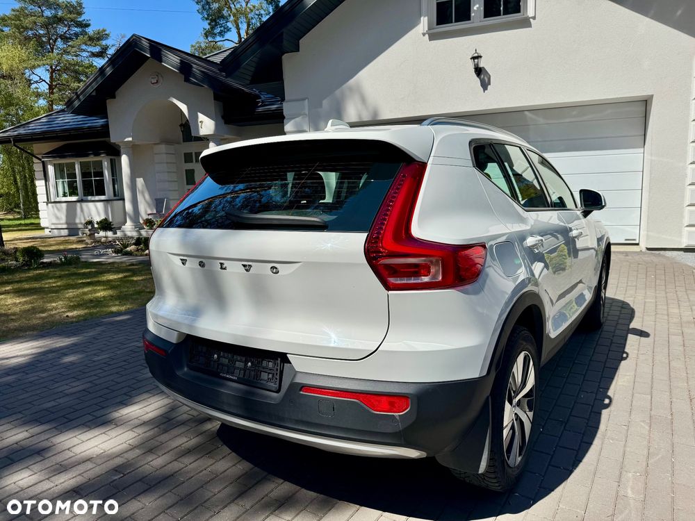 Volvo XC 40 B4 B Momentum Pro - 12