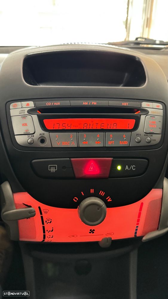 Toyota Aygo 1.0 Sport Pack MM - 12