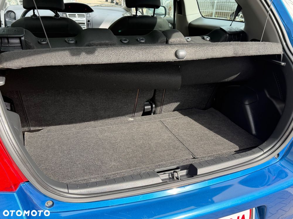 Toyota Yaris 1.0 Terra A/C - 30