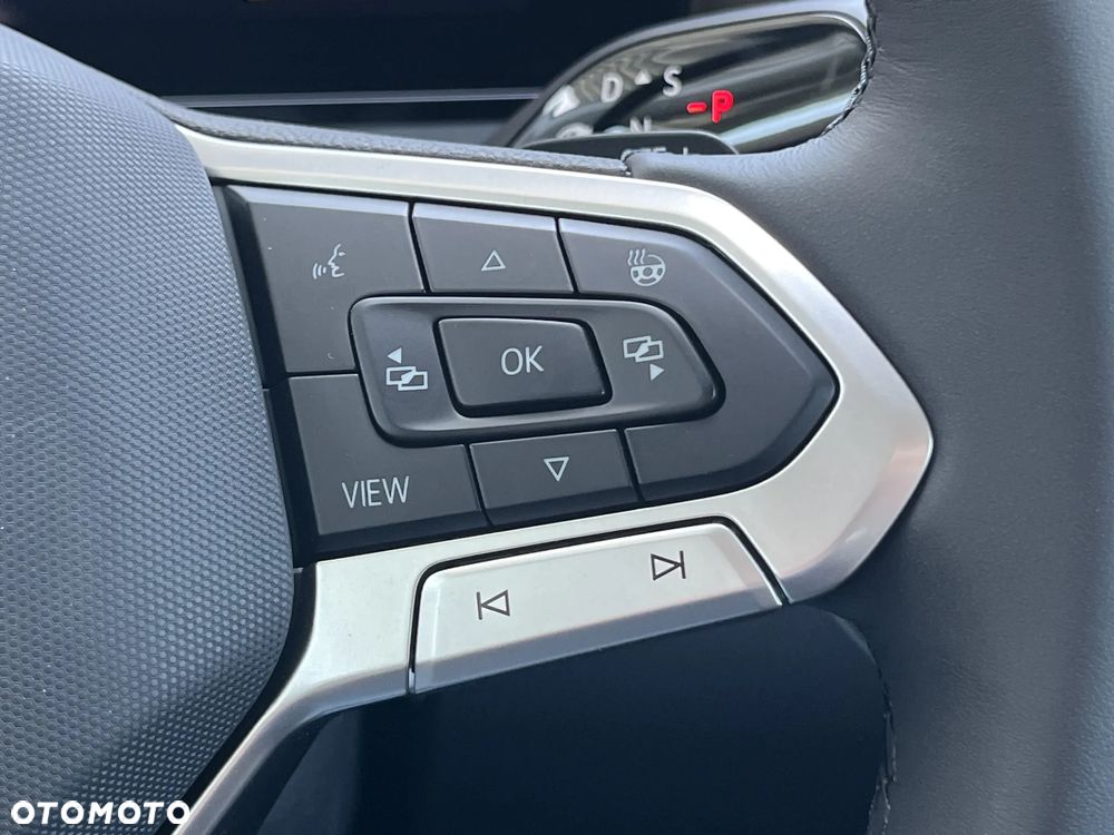 Volkswagen T-Roc 1.5 eTSI Life DSG - 27
