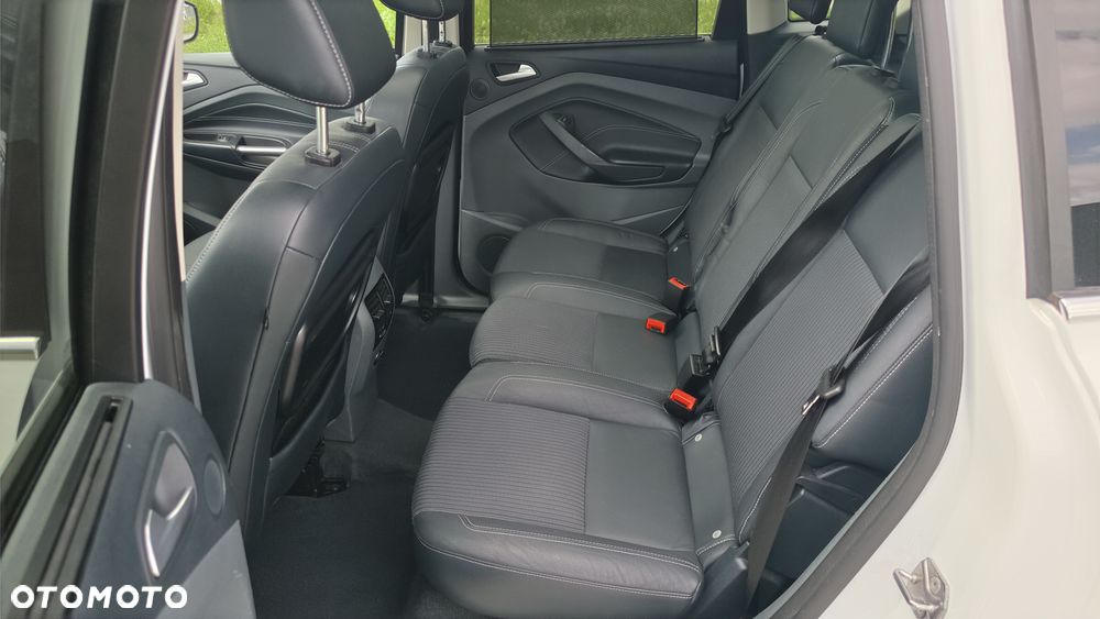 Ford C-MAX 2.0 TDCi Titanium - 14