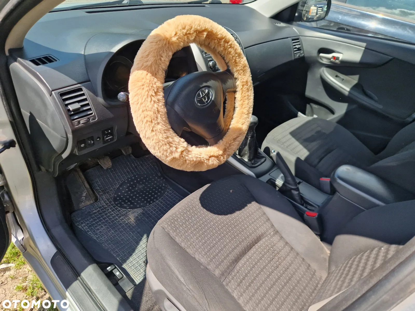 Toyota Corolla 1.6 VVT-i Sol - 18