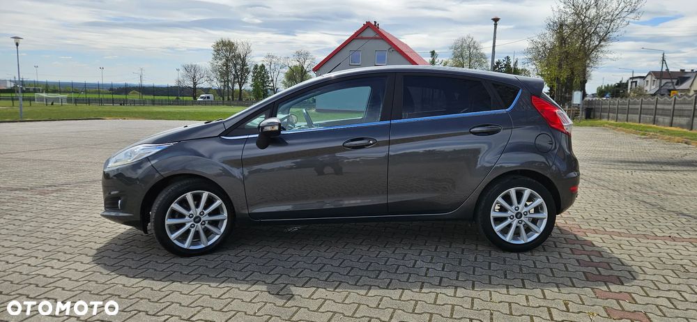 Ford Fiesta 1.0 EcoBoost S&S TITANIUM - 22