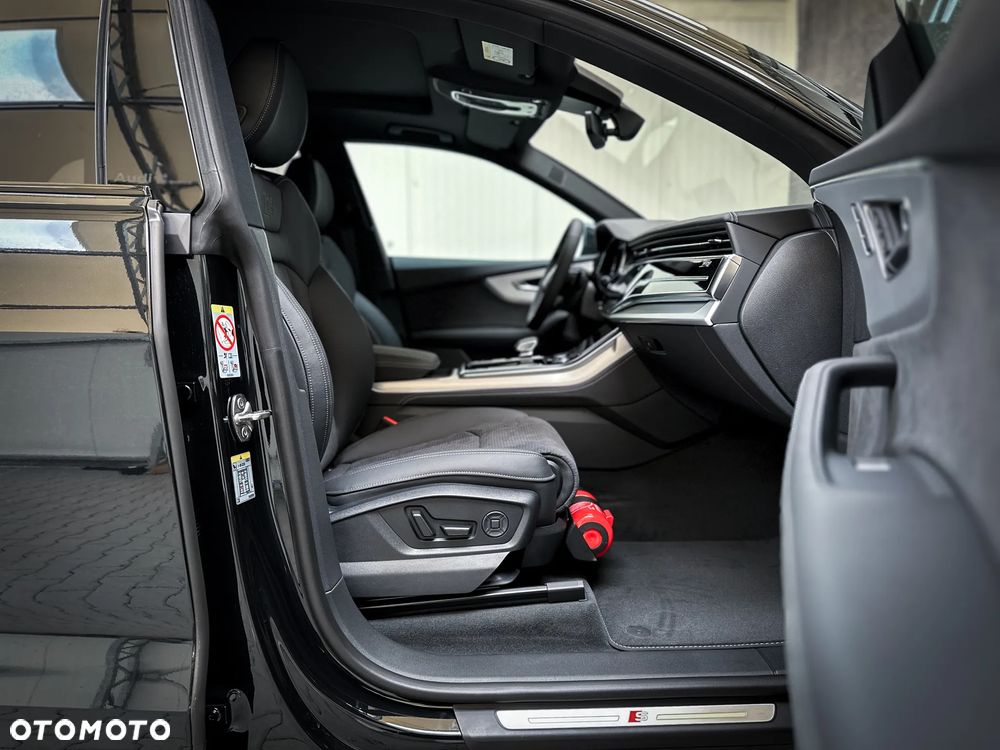 Audi Q8 - 29