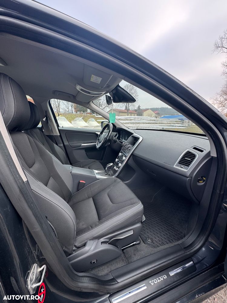 Volvo XC 60 D4 AWD Geartronic Summum - 7