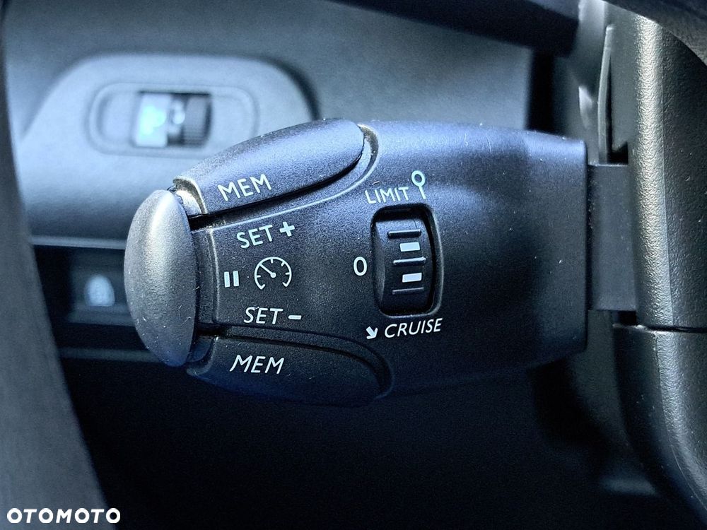 Toyota Proace City Verso 1.5 D-4D Business - 13