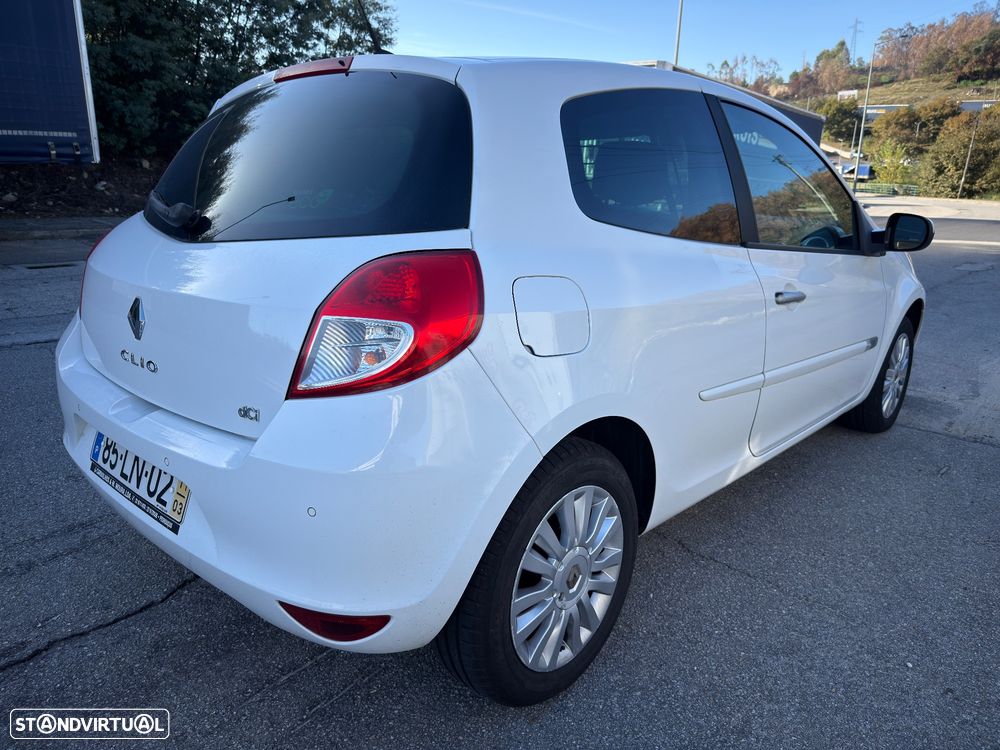 Renault Clio - 5