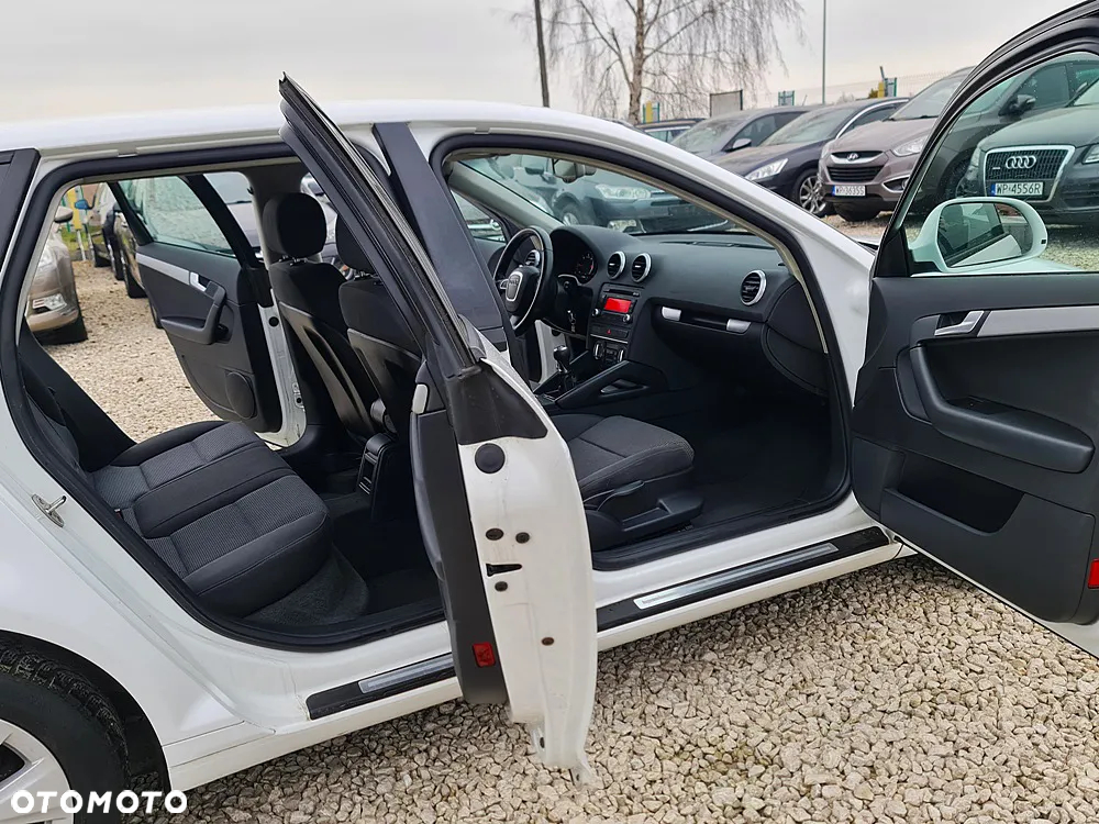 Audi A3 1.6 TDI Ambition - 11