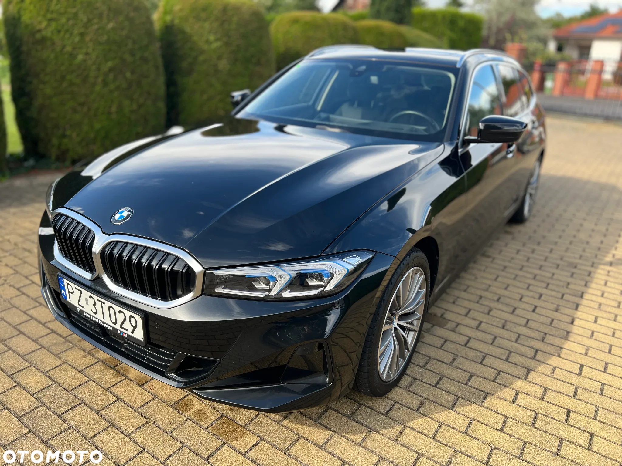 BMW Seria 3 320d xDrive Luxury Line sport - 2