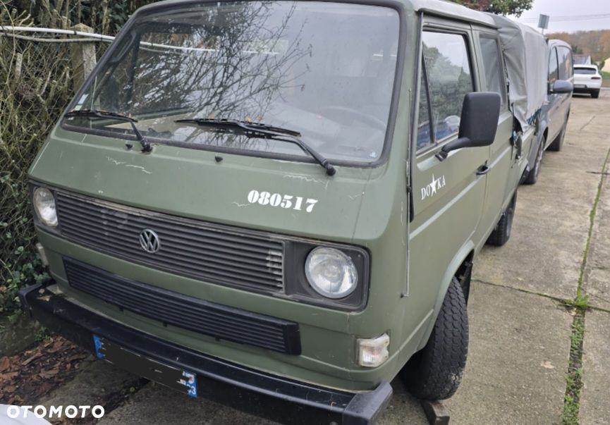 Volkswagen Transporter - 1