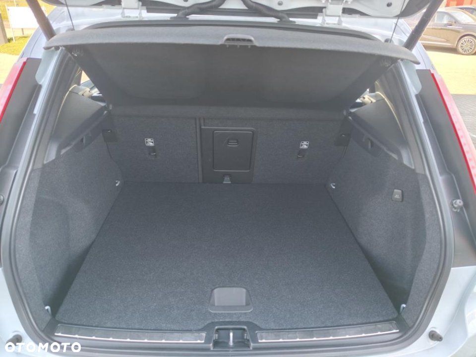 Volvo XC 40 - 11