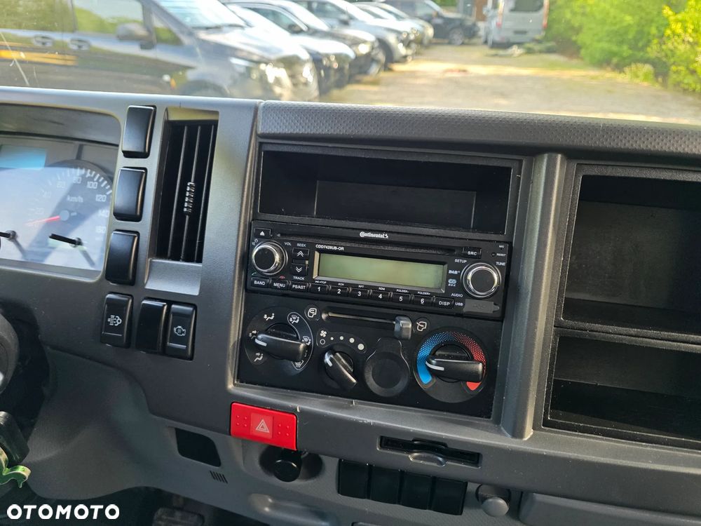 Isuzu N-L35 - 19