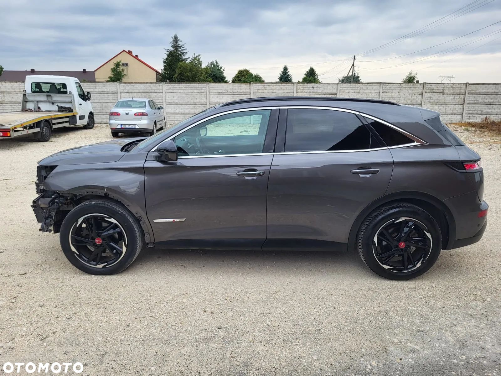 DS Automobiles DS 7 Crossback 1.5 BlueHDi Performance Line + - 1