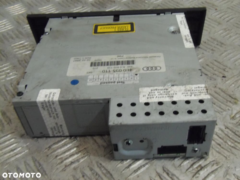 ZMIENIARKA CD 4L0035110 AUDI Q7 4L - 4