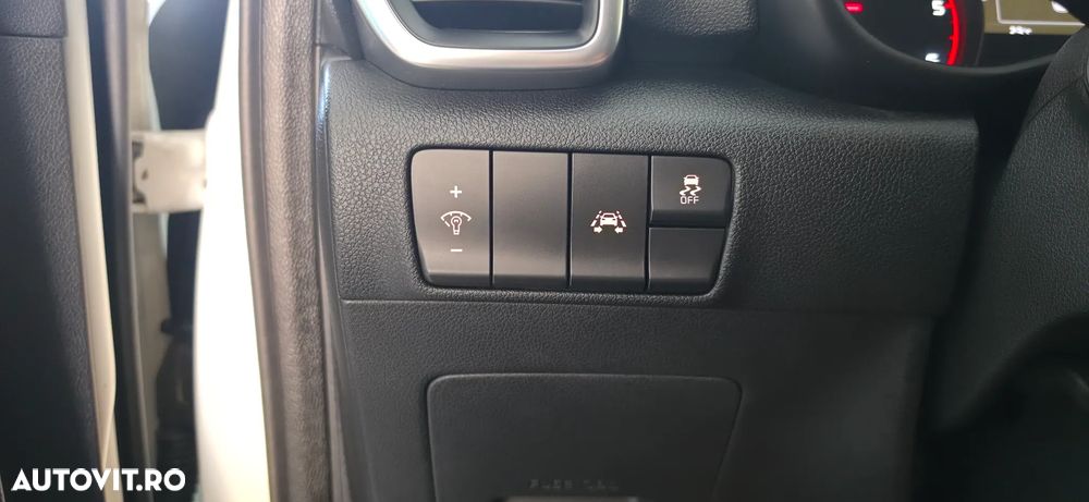 Kia Sportage - 10