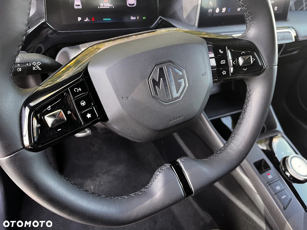 MG MG3 1.5 HEV+ Exclusive - 14