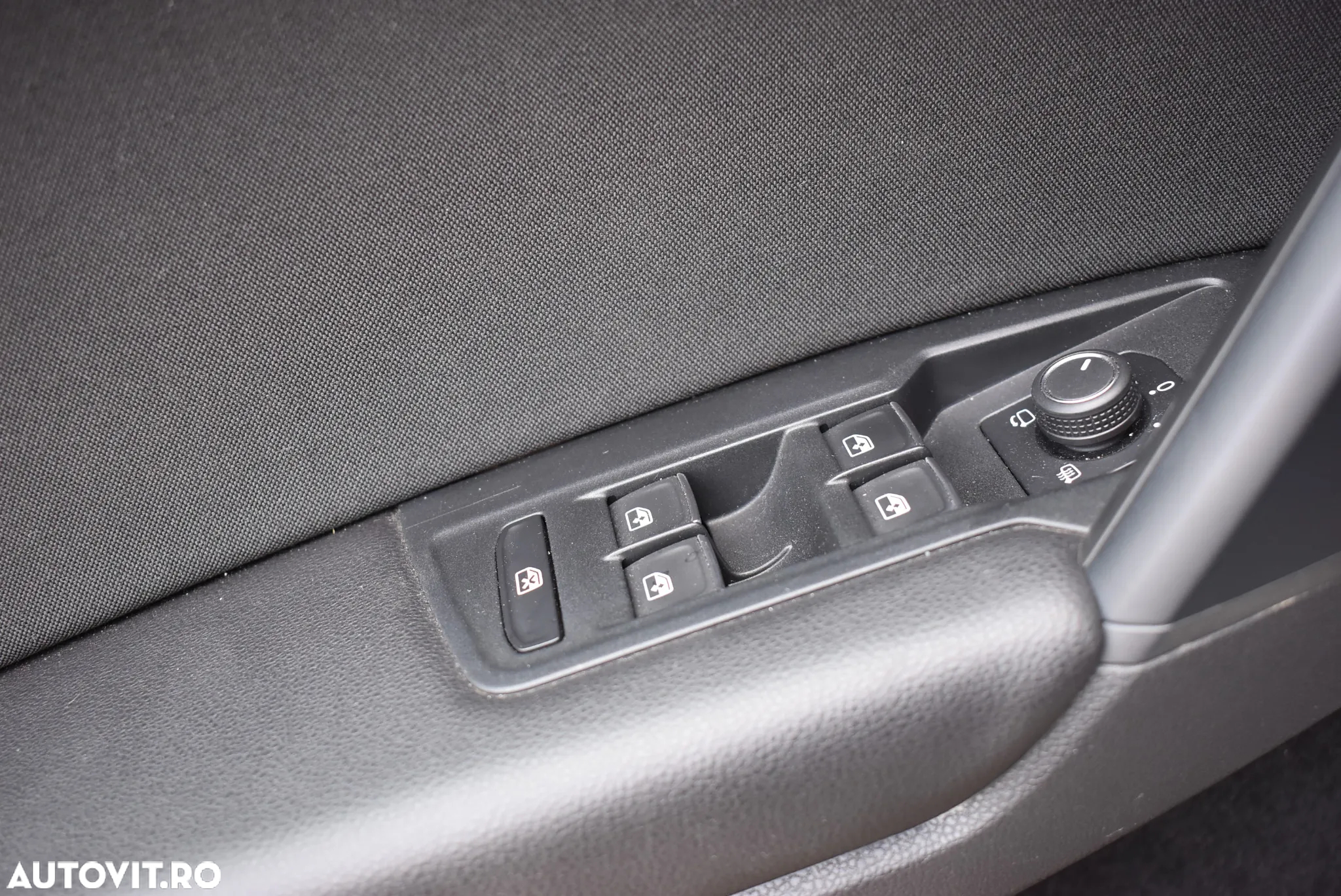 Volkswagen Tiguan 2.0 TSI OPF DSG 4Motion R-Line - 14