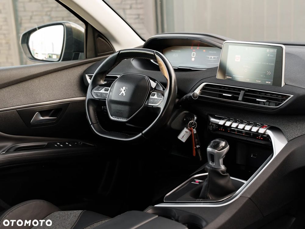 Peugeot 3008 1.6 BlueHDi Allure S&S - 21