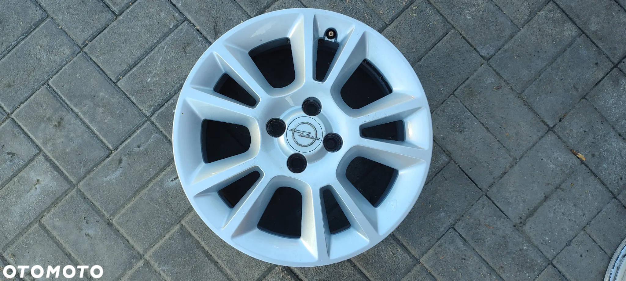 FELGI ALUMINIOWE 93162534 4x100 RONAL 6Jx16 CALI ET41 CORSA ASTRA TIGRA KOMPLET 4 SZTUKI - 4