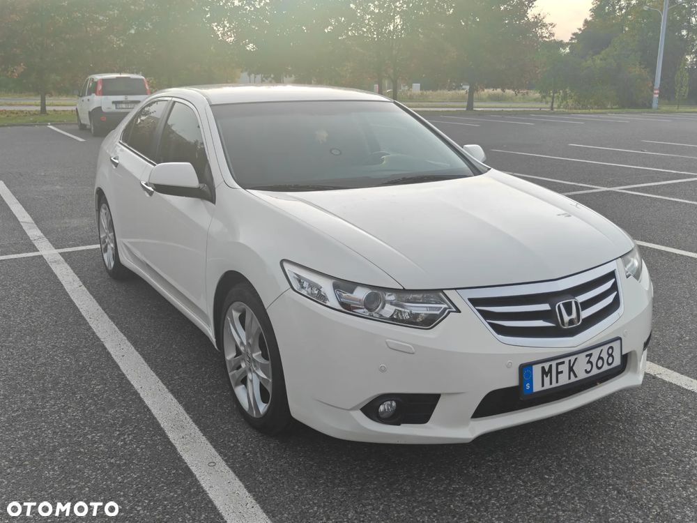 Honda Accord - 4