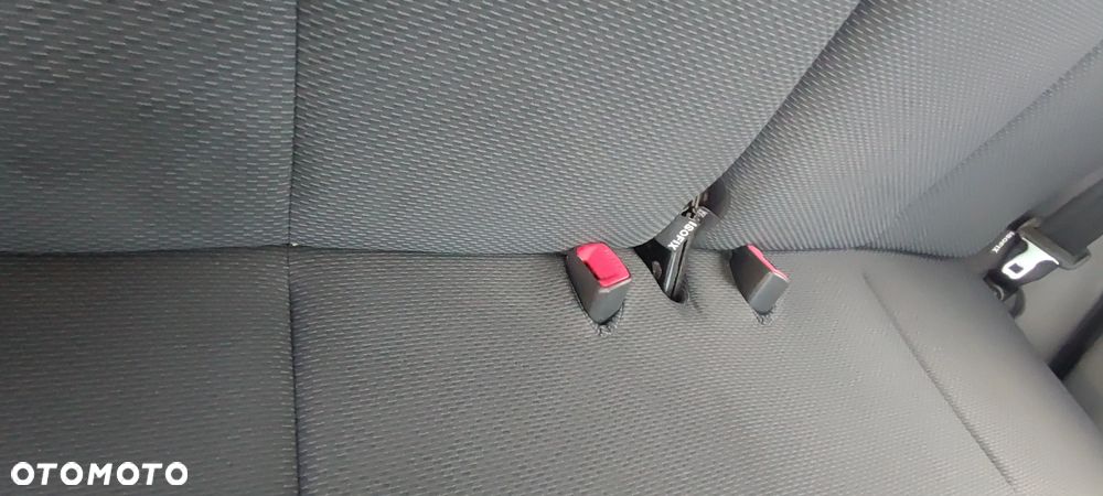 Toyota Aygo 1.0 VVT-i Sol EU5 - 24