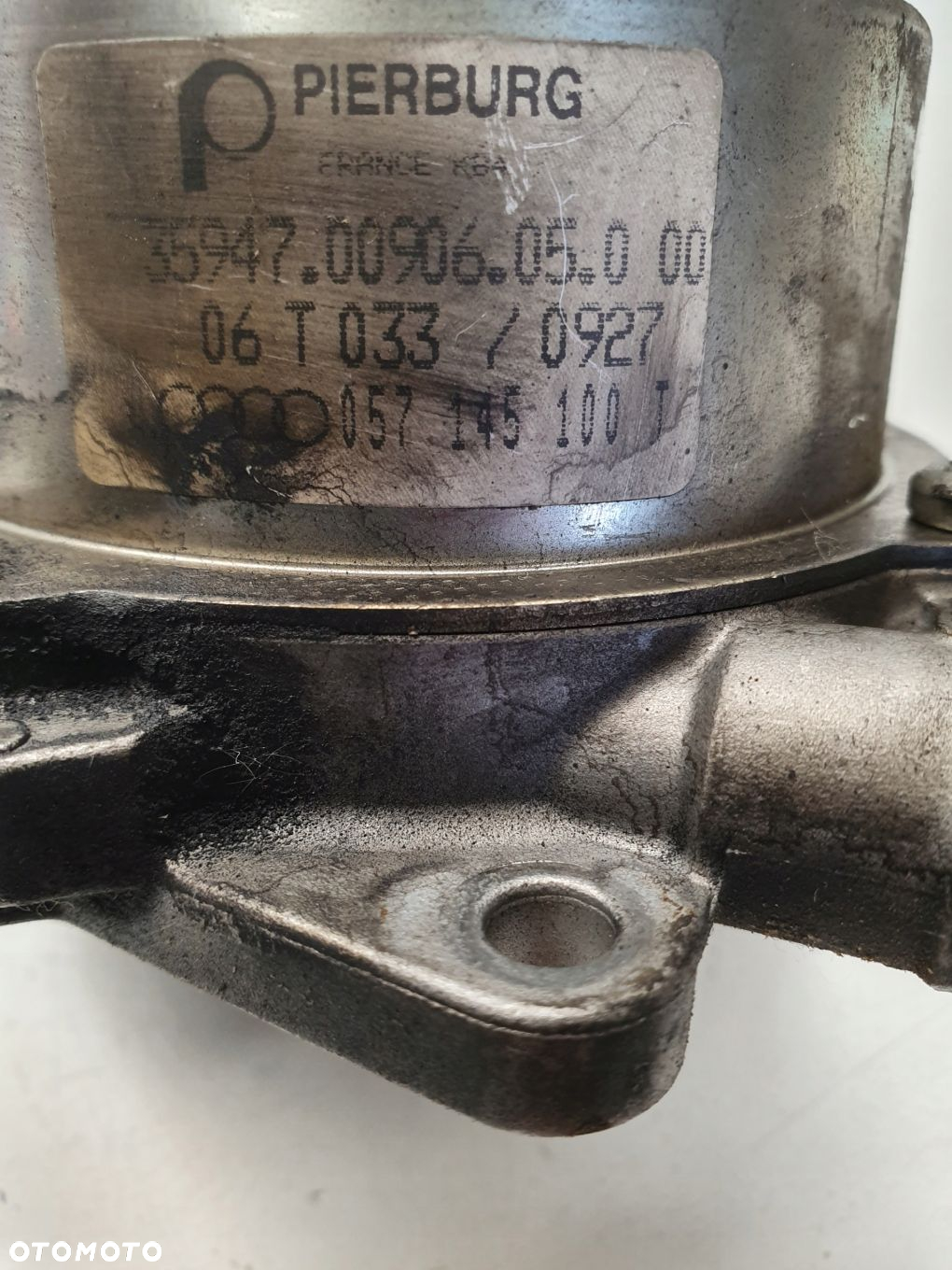 POMPA VACUM AUDI A6 C6 3.0 TDI BMK ASB 057145100T - 3